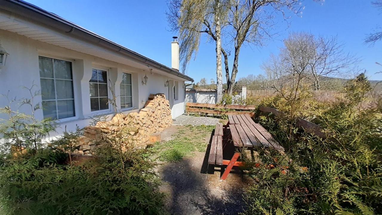 Resort Chribska Apartmany Adri Экстерьер фото