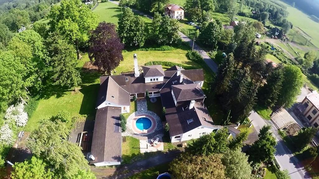 Resort Chribska Apartmany Adri Экстерьер фото